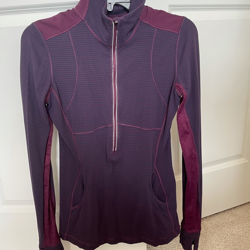 Lululemon jacket - Picture 2 of 4